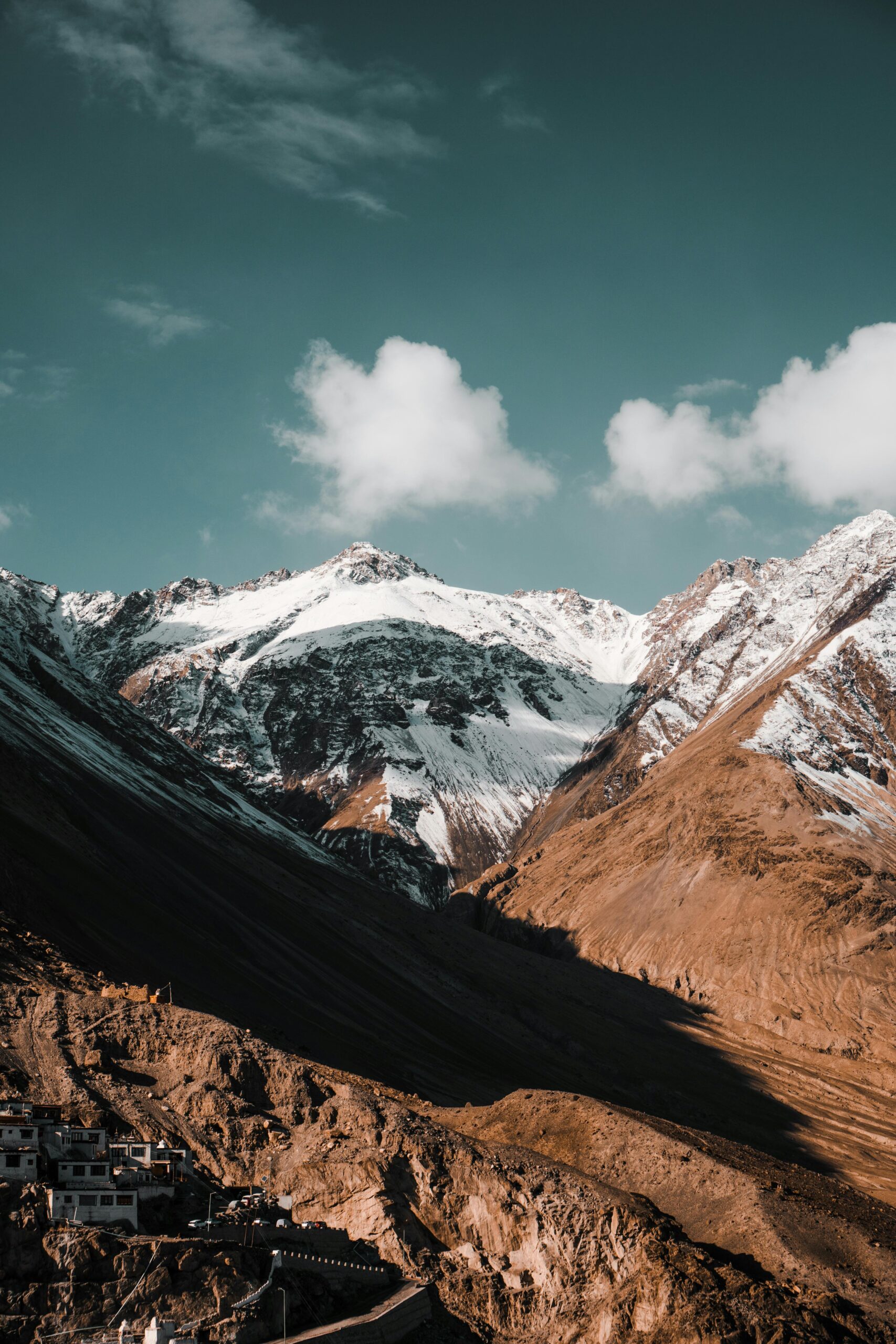 Snow-covered Himalayan peaks in Ladakh
