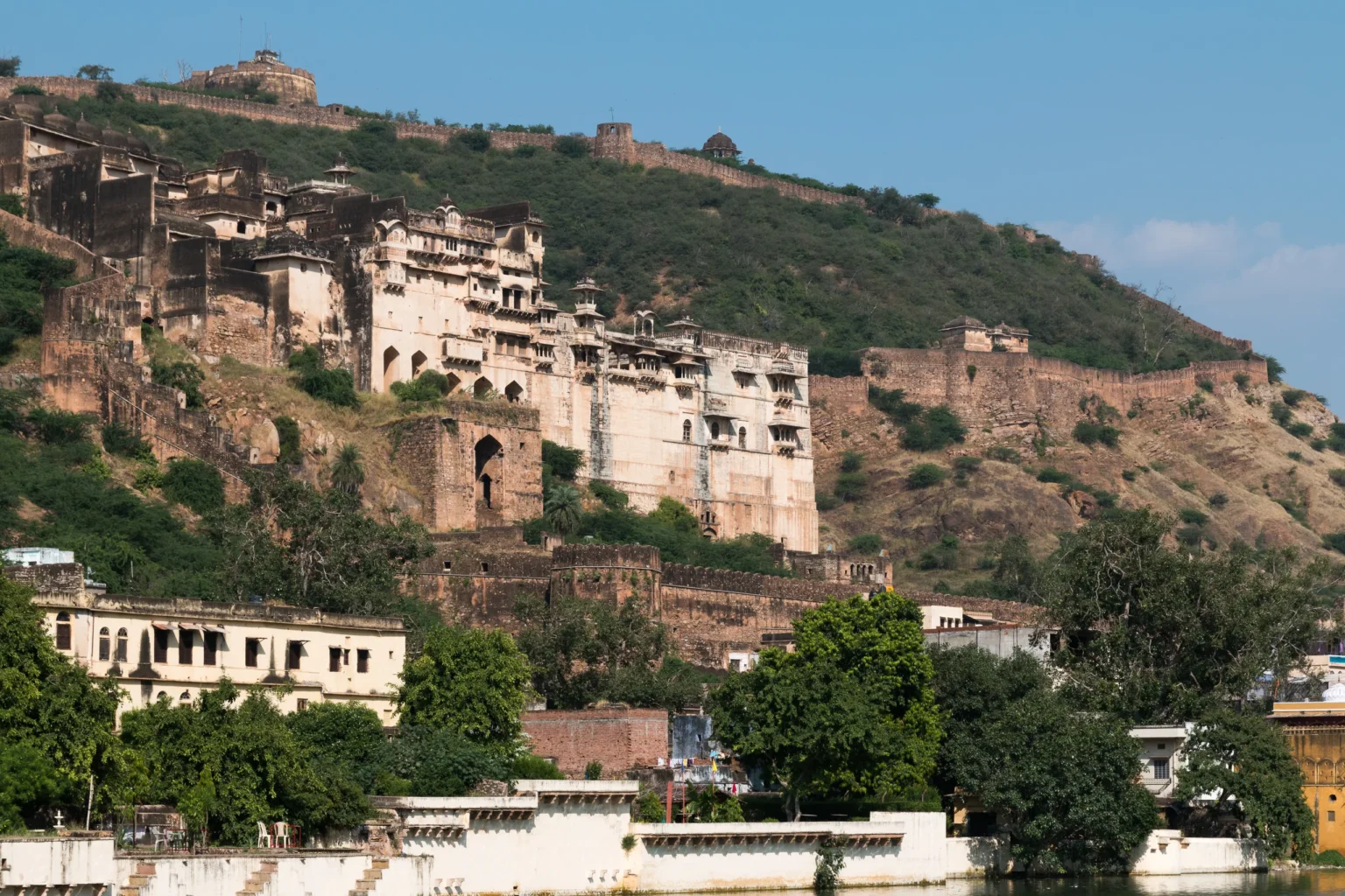 Bundi's Garh Palace on the hillside below the walls of Taragarh Fort