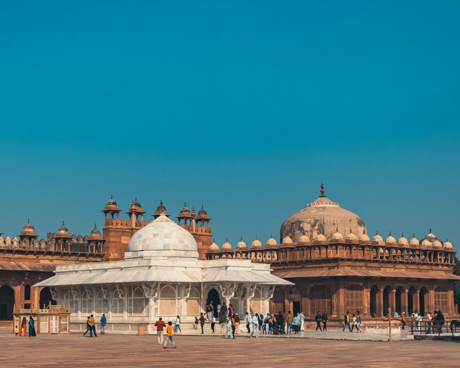 White marble tomb of Salim Chishti in the Fatehpur Sikri mosque courtyard