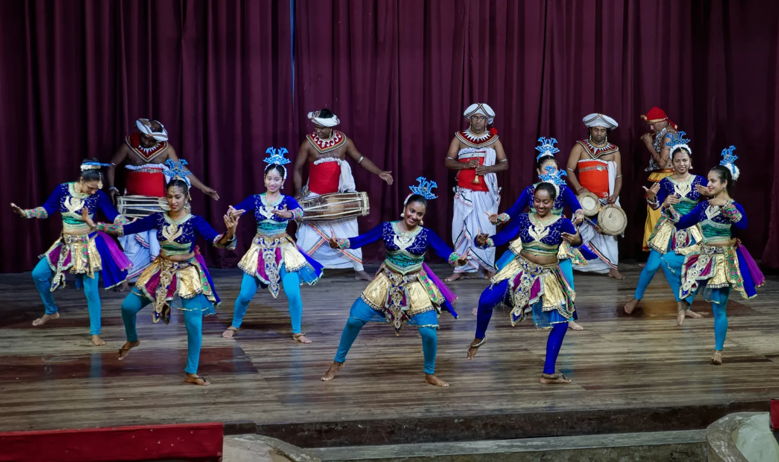 Kandyan dancers and drummers performing at the Kandyan Cultural Centre